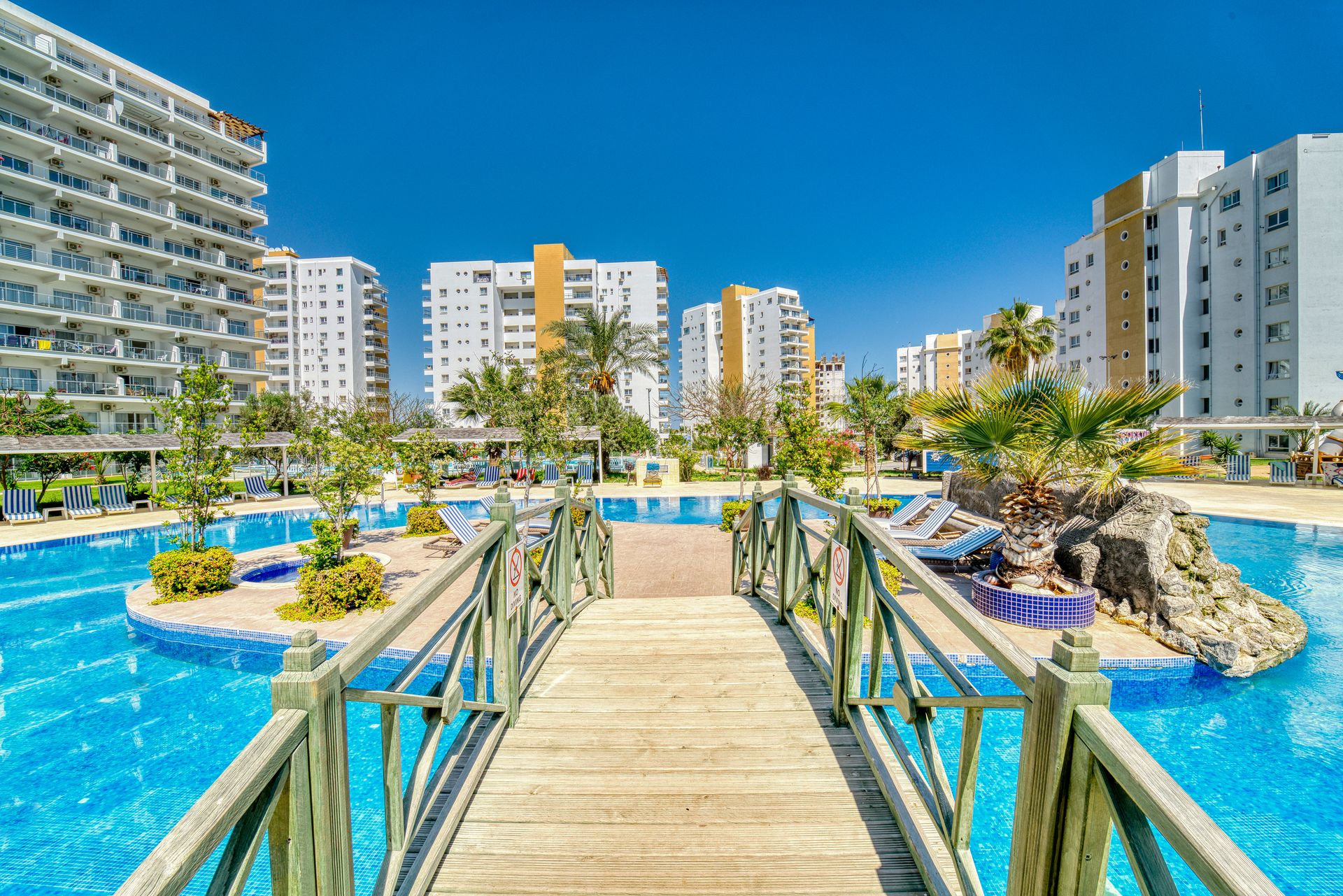 Caesar Resort & Spa
